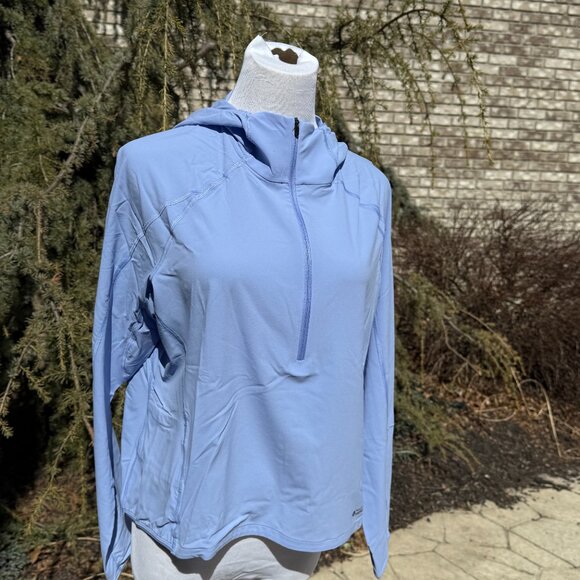 NWT MOUNTAIN HARDWEAR SUNSHIELD HOODIE MEDIUM WOMEN'S LIGHT TOP NEW - Picture 2 of 9